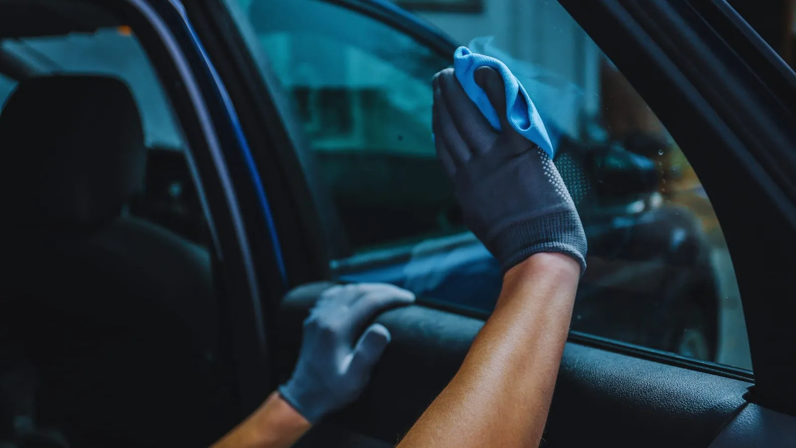 Rideshare (Uber & Lyft) Detailing