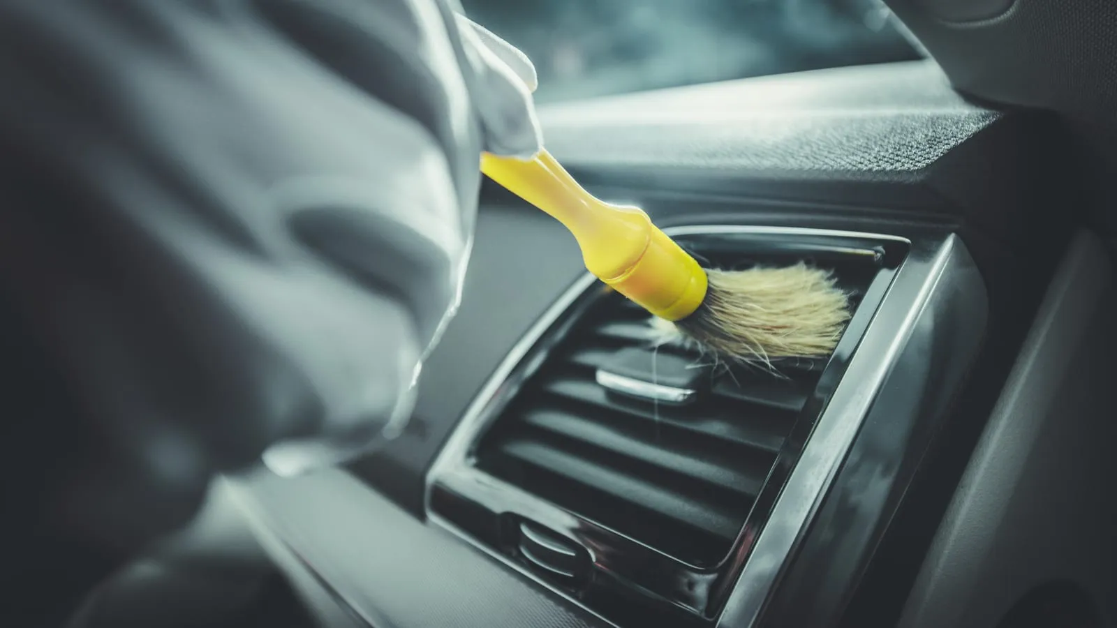 Turo & Car-Sharing Host Detailing